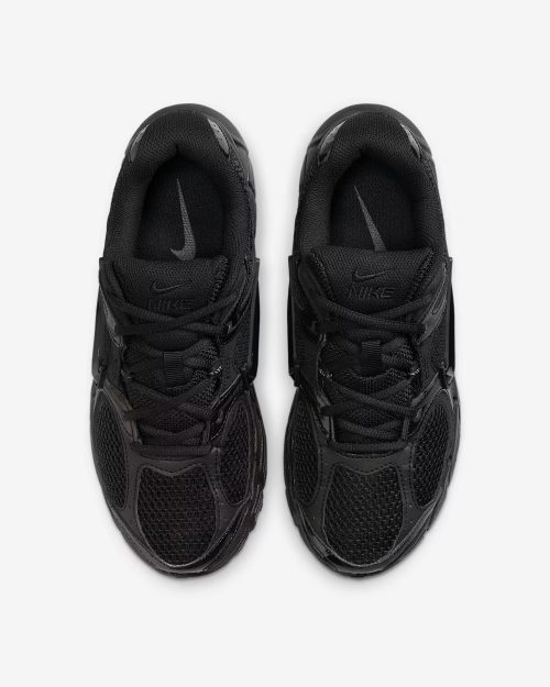 کتونی اورجینال زنانه نایکی وی 5 آر ان آر