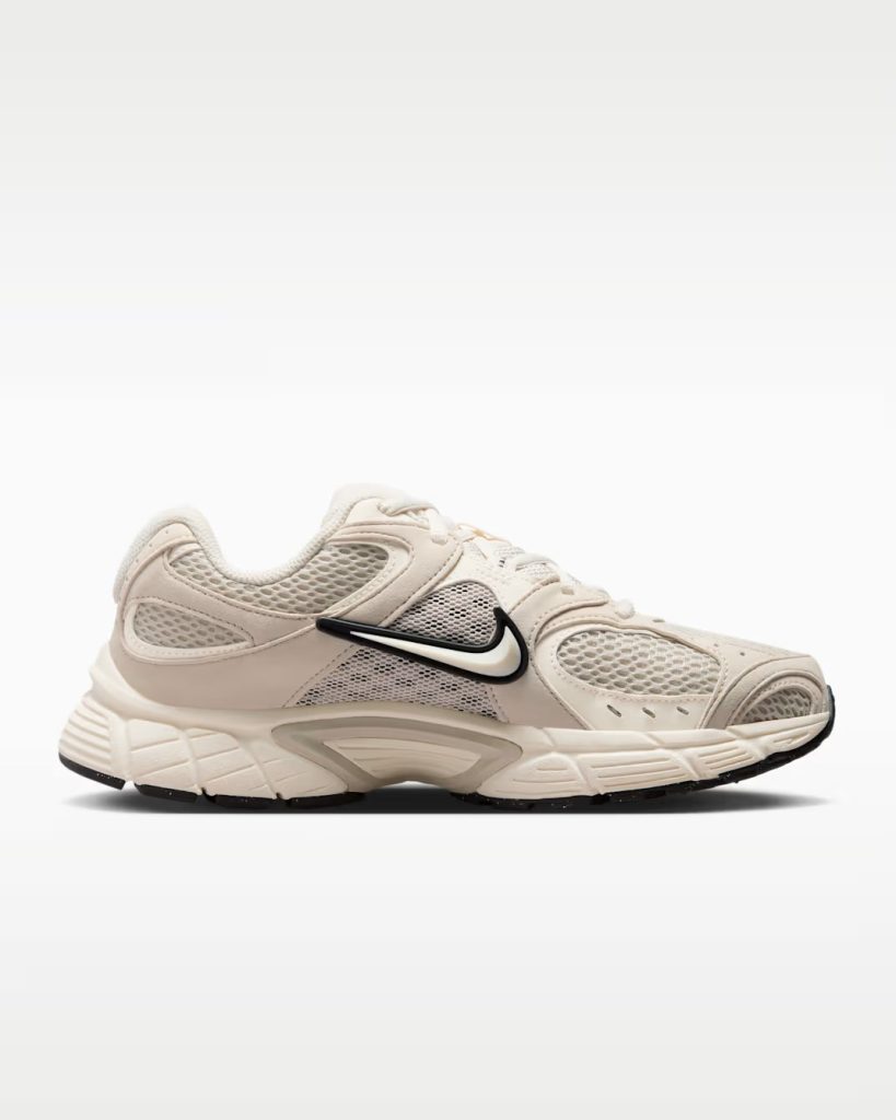 کتونی اورجینال زنانه نایکی وی 5 آر ان آر – Nike V5 RNR
